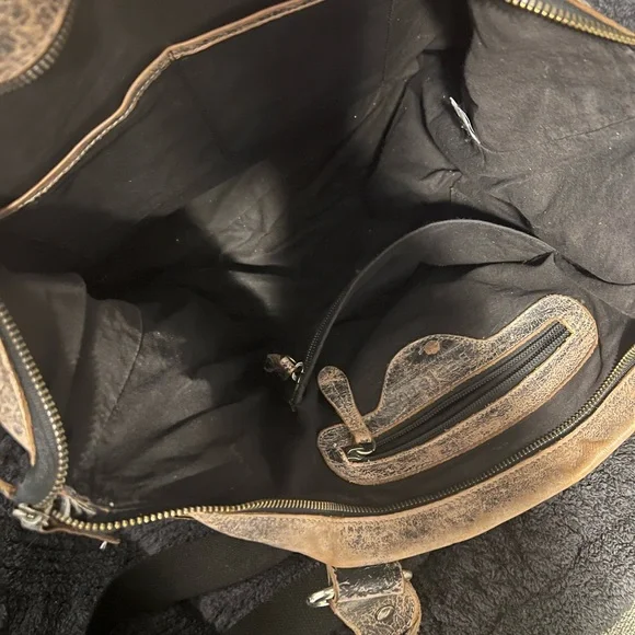 💖SoLD💋 Bed Stu Big Fork Black Lux Leather Bag - Picture 6 of 7